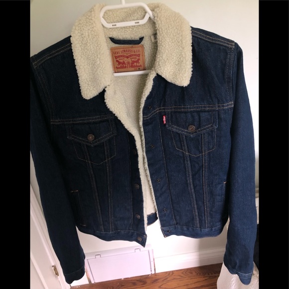 LEVI’S denim Sherpa jacket in dark wash - Picture 4 of 4